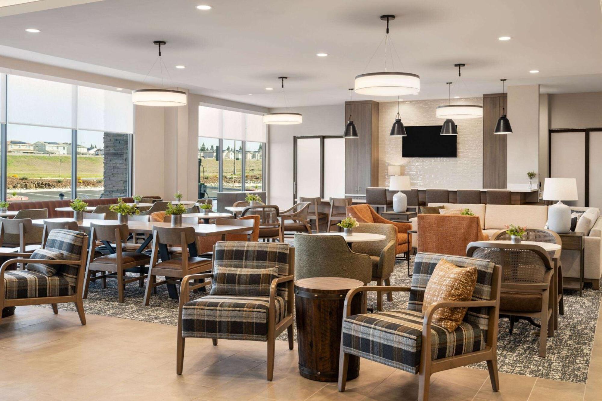 La Quinta Inn And Suites By Wyndham Lincoln Exterior foto